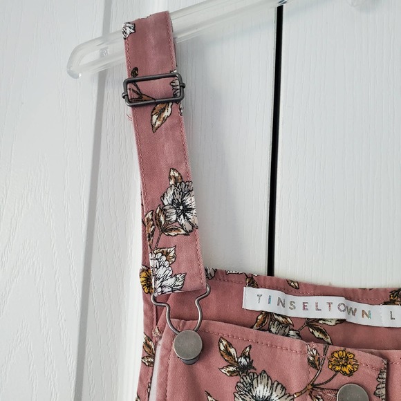 Tinseltown Dusty Rose Floral Print Vintage Style Button Front Overall Mini Dress - Picture 3 of 11